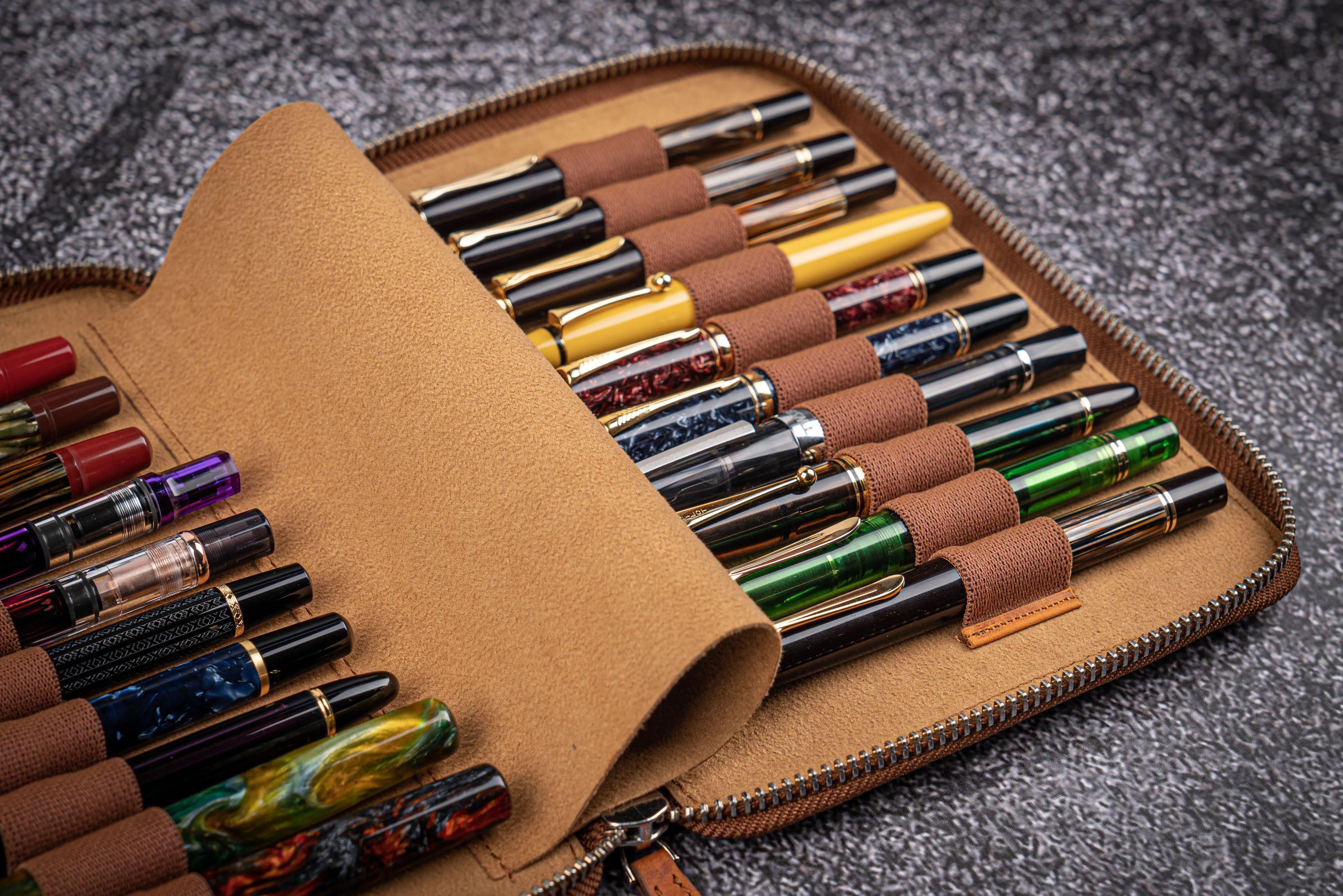 Leather Zippered 20 Slots Pen Case - Crazy Horse Brown