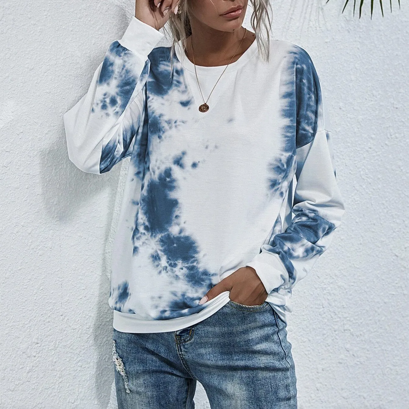 Tie Dye Round Neck Sweatshirt