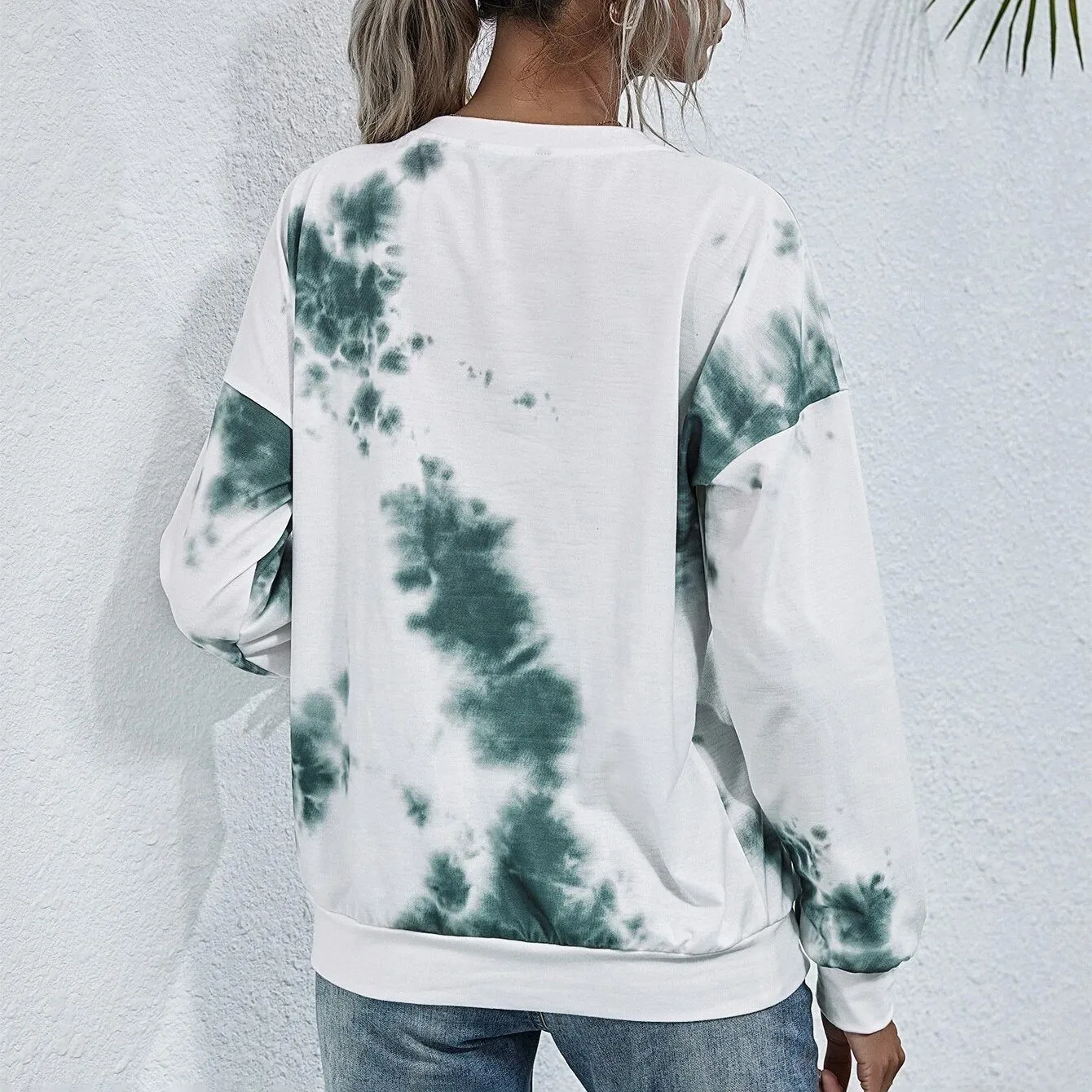 Tie Dye Round Neck Sweatshirt