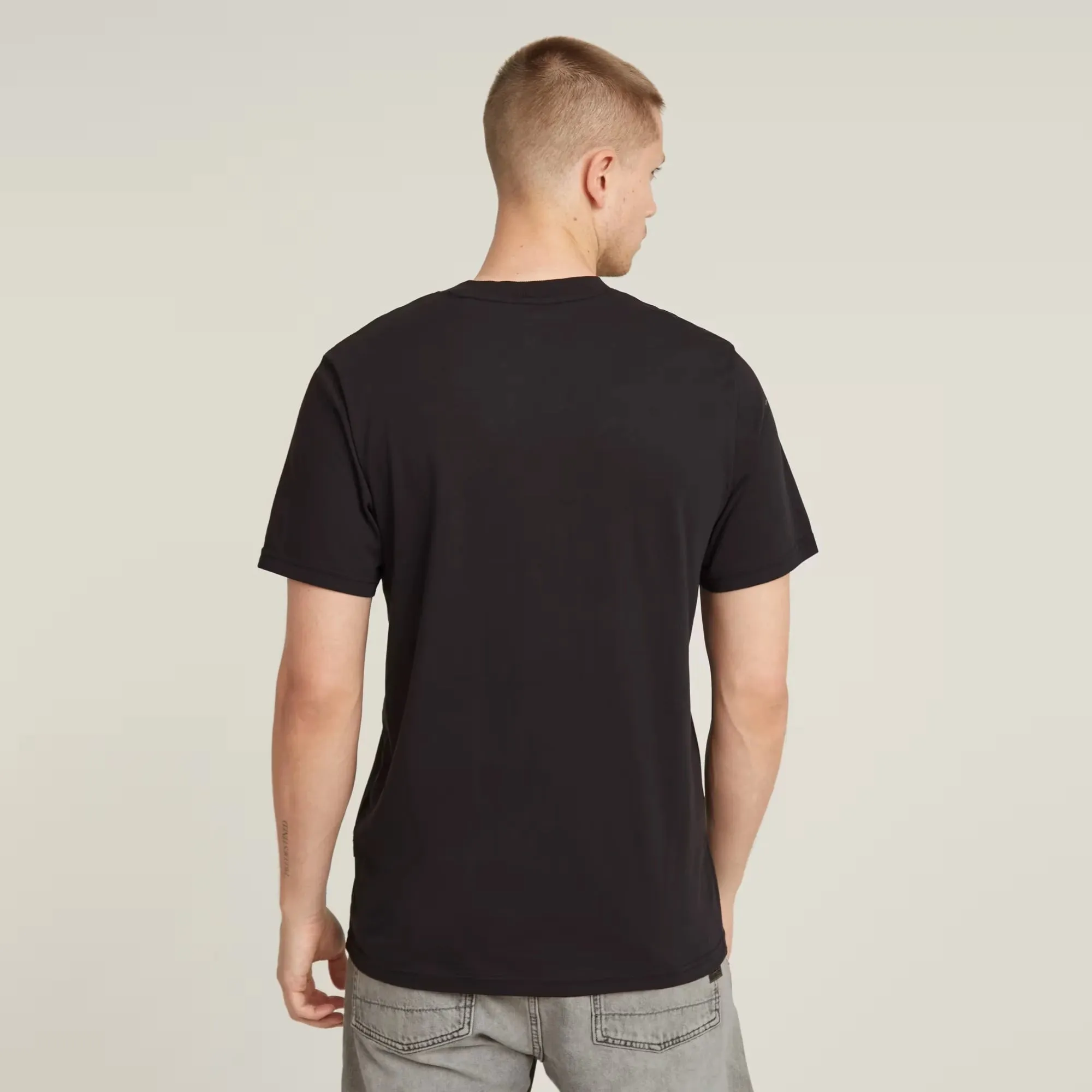 Topography Chest Graphic Slim T-Shirt (Black) - D25146-C506-6484